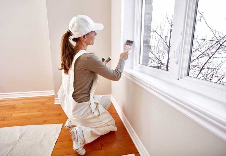 How Long Does Gloss Paint Take To Dry? UK Guide (Explained)